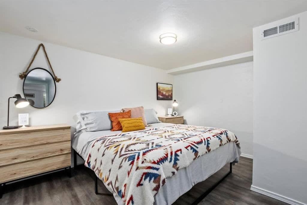 #Stayinmydistrict Twin Falls Pendleton Chic Suite Esterno foto