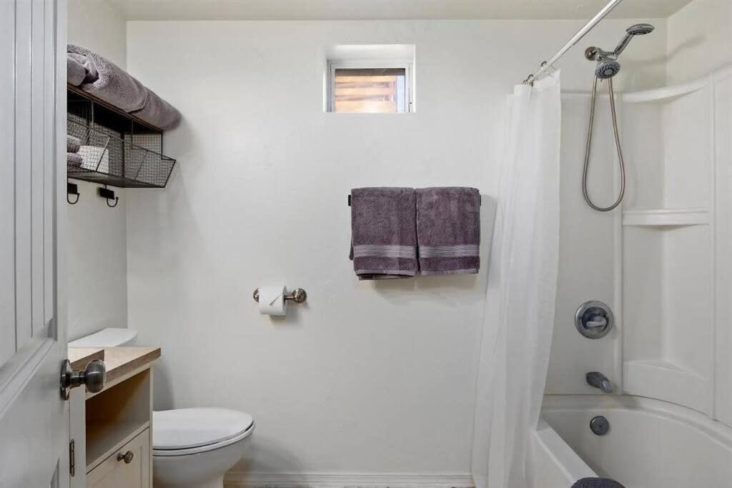 #Stayinmydistrict Twin Falls Pendleton Chic Suite Esterno foto