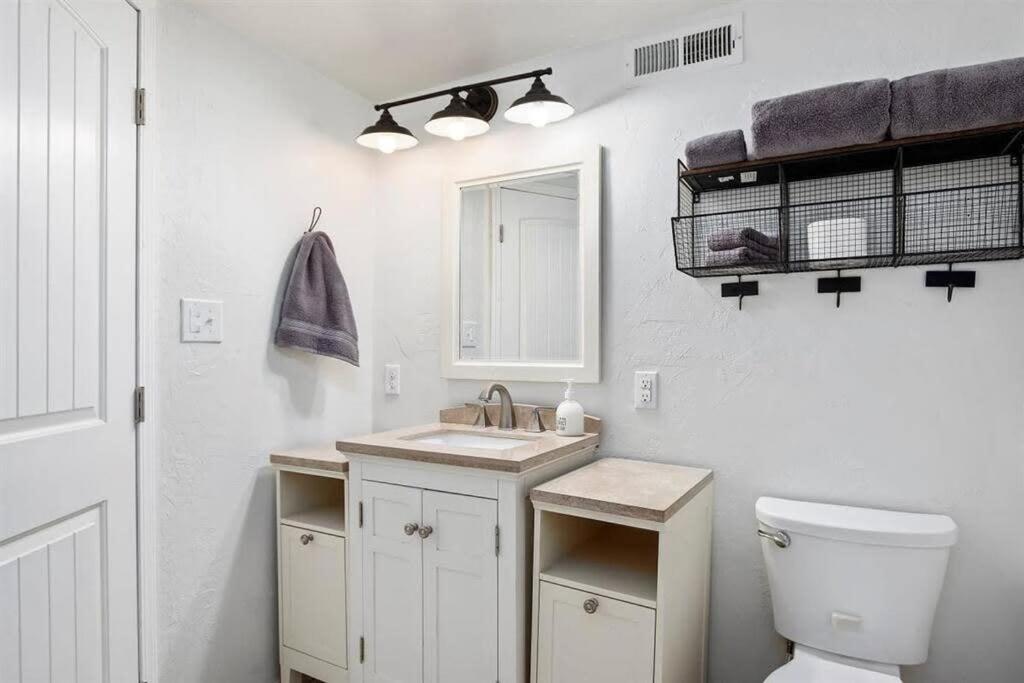 #Stayinmydistrict Twin Falls Pendleton Chic Suite Esterno foto